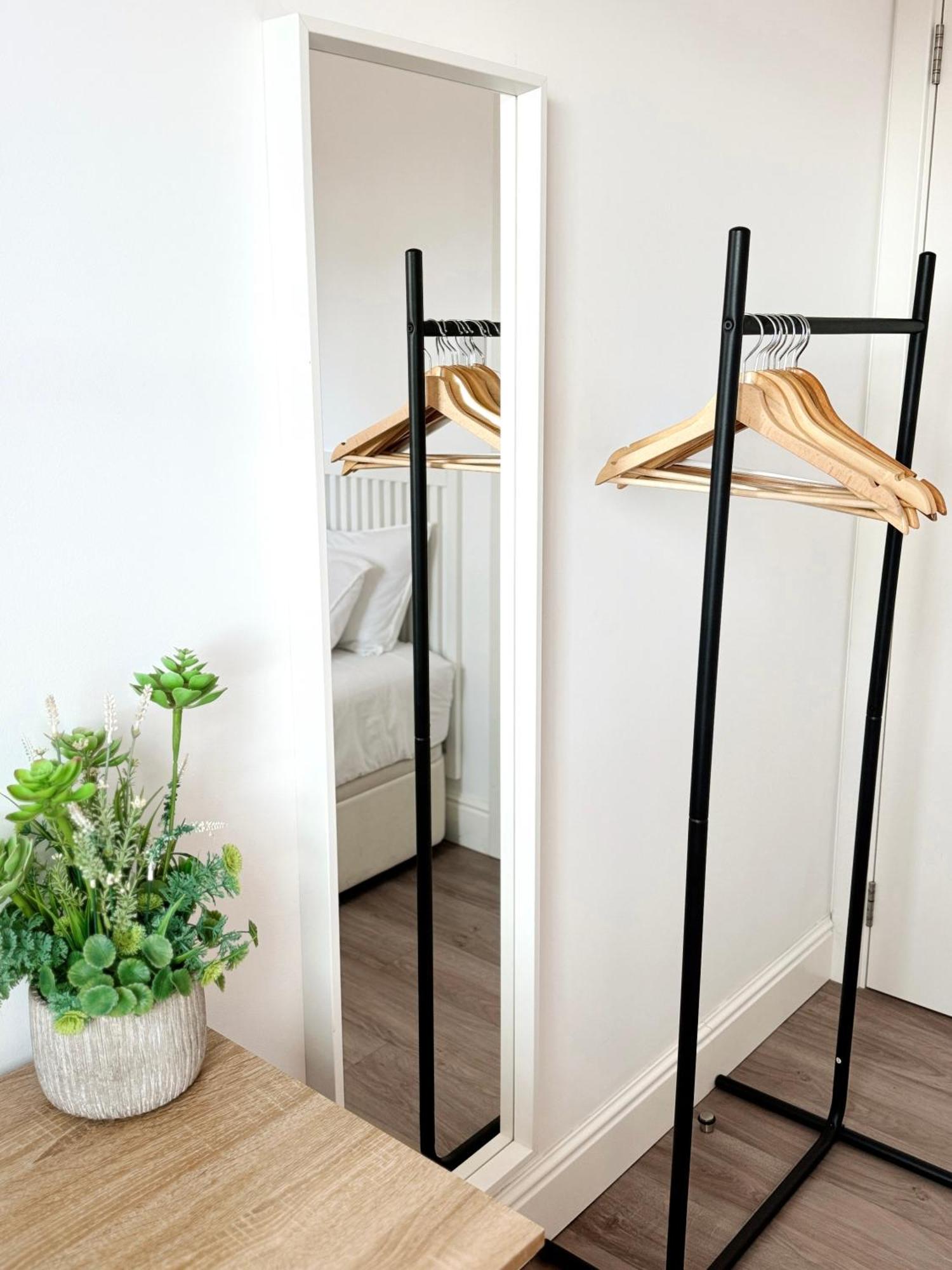 Modern City Centre Two Bedroom Windsor Apartment - Grand Central House Gibraltar Ngoại thất bức ảnh